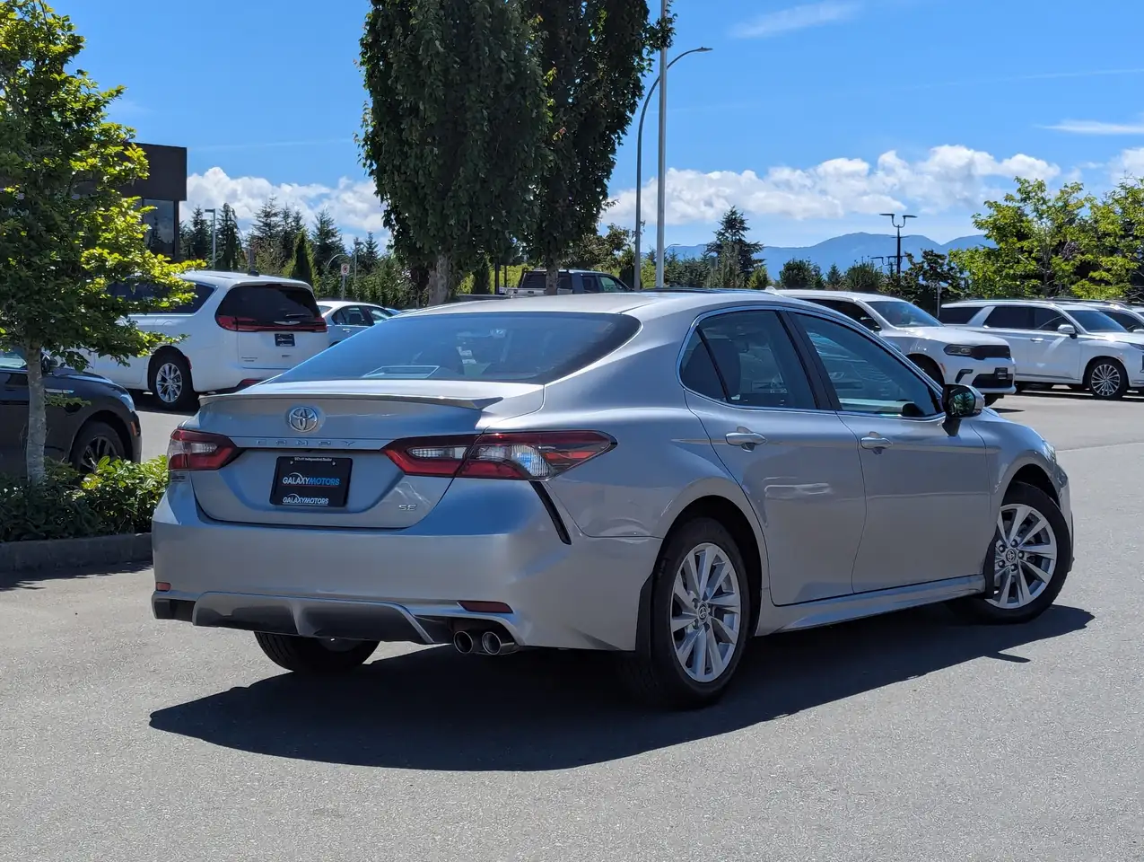 Toyota Camry photo Toyota Camry