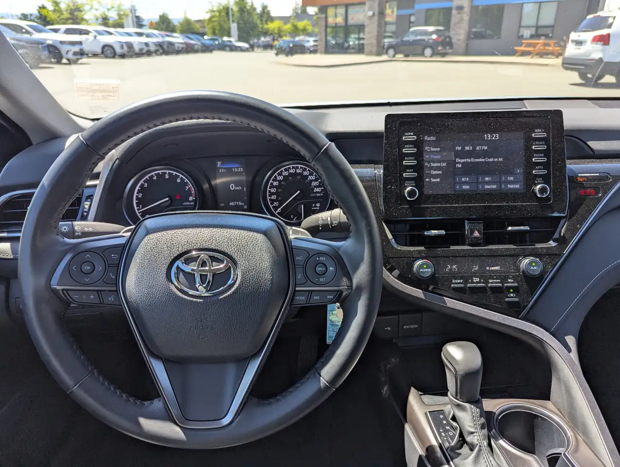 Toyota Camry photo Toyota Camry