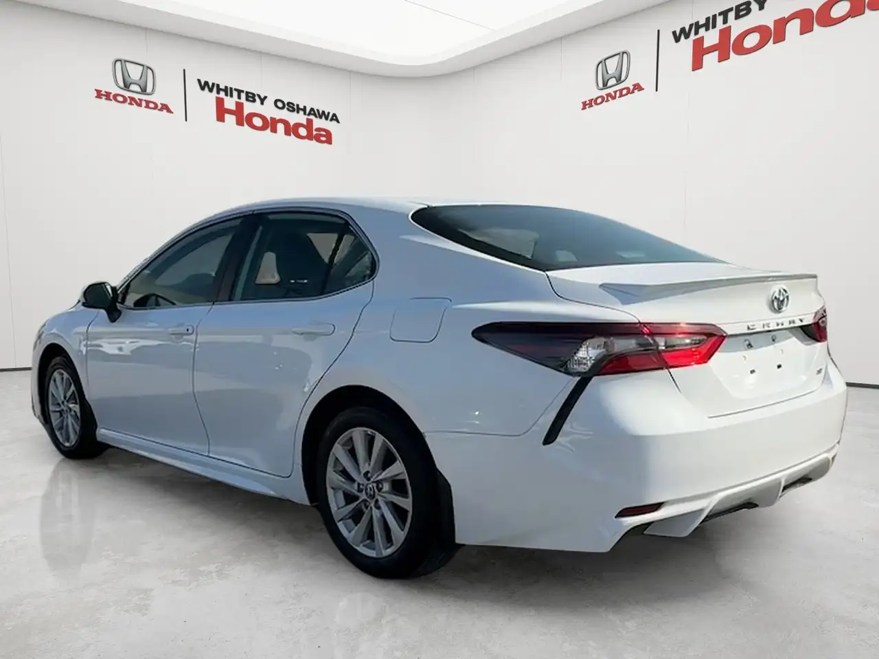 Toyota Camry photo Toyota Camry