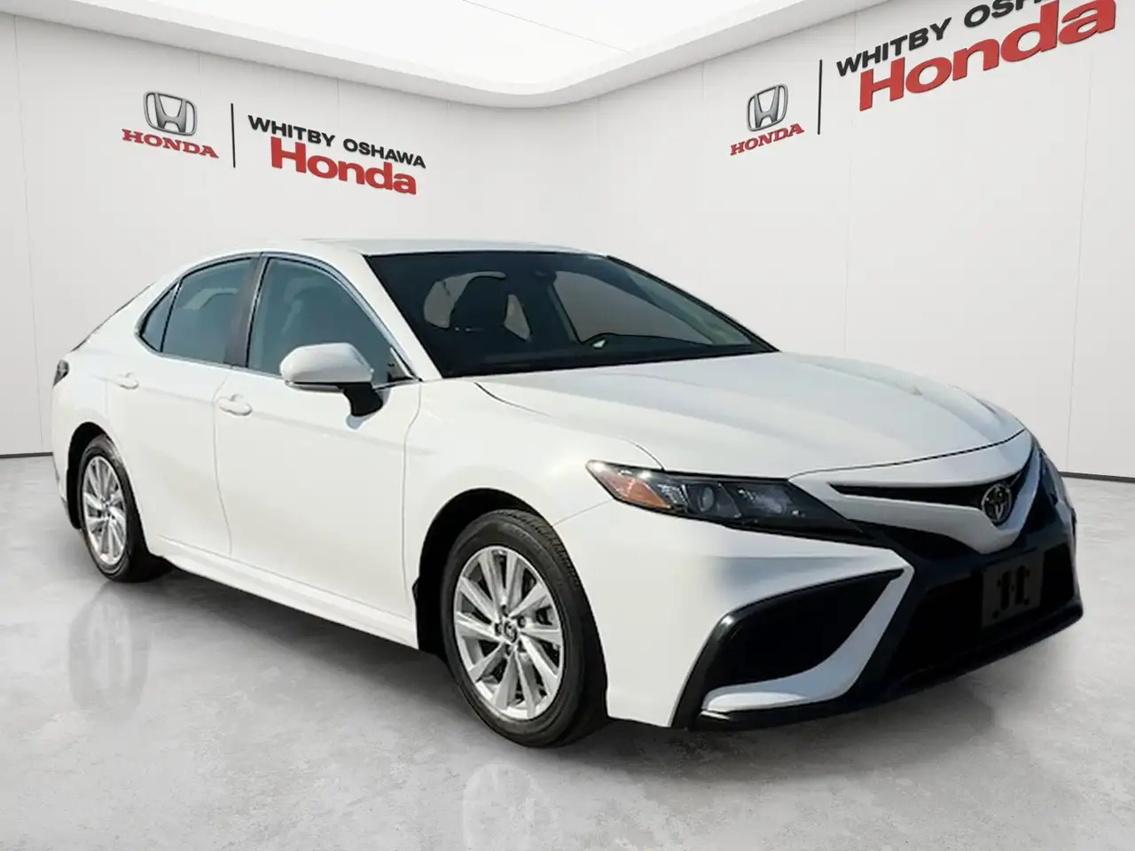 Toyota Camry photo Toyota Camry