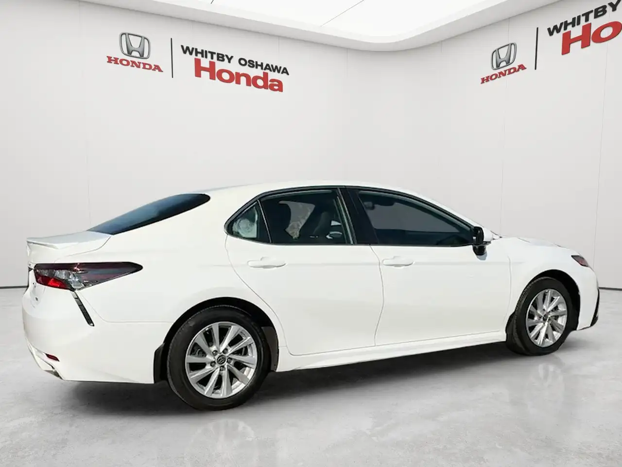 Toyota Camry photo Toyota Camry