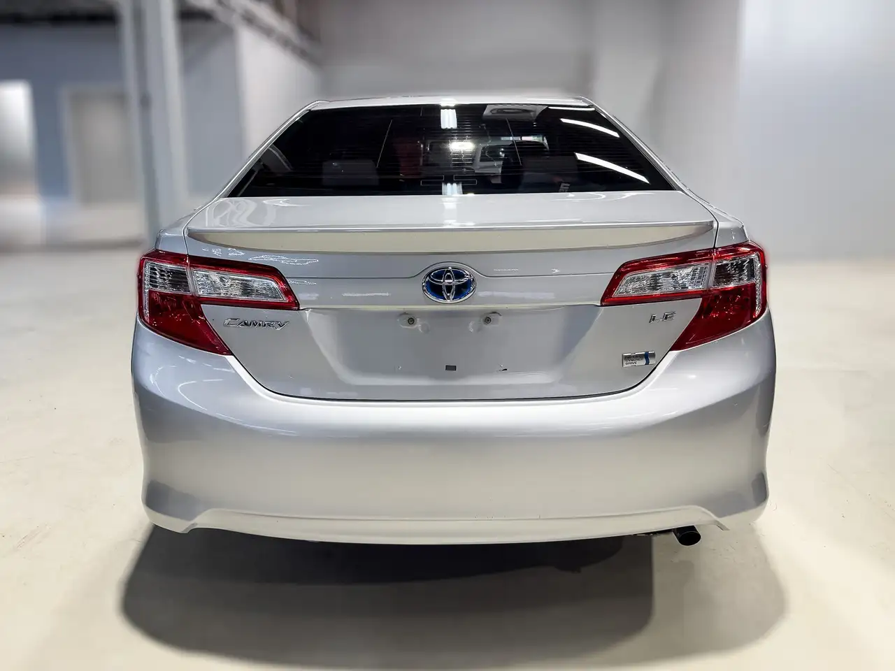 Toyota Camry снимка Toyota Camry
