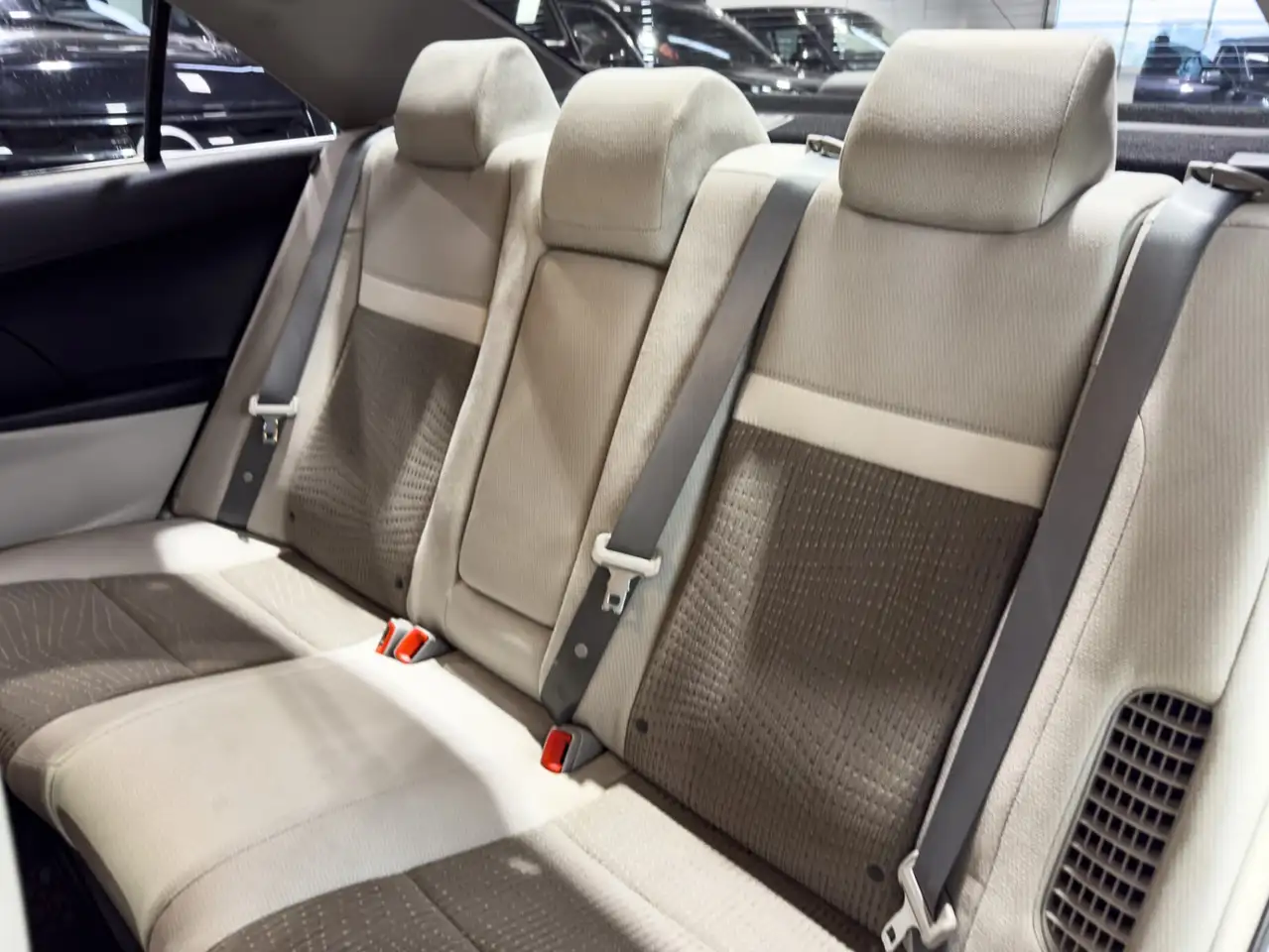 Toyota Camry снимка Toyota Camry