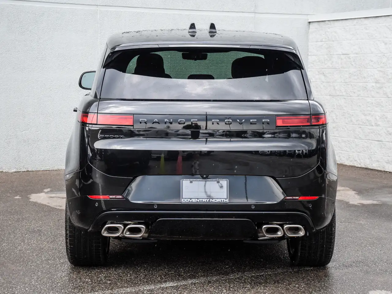 Land Rover Range Rover Sport снимка Land Rover Range Rover Sport