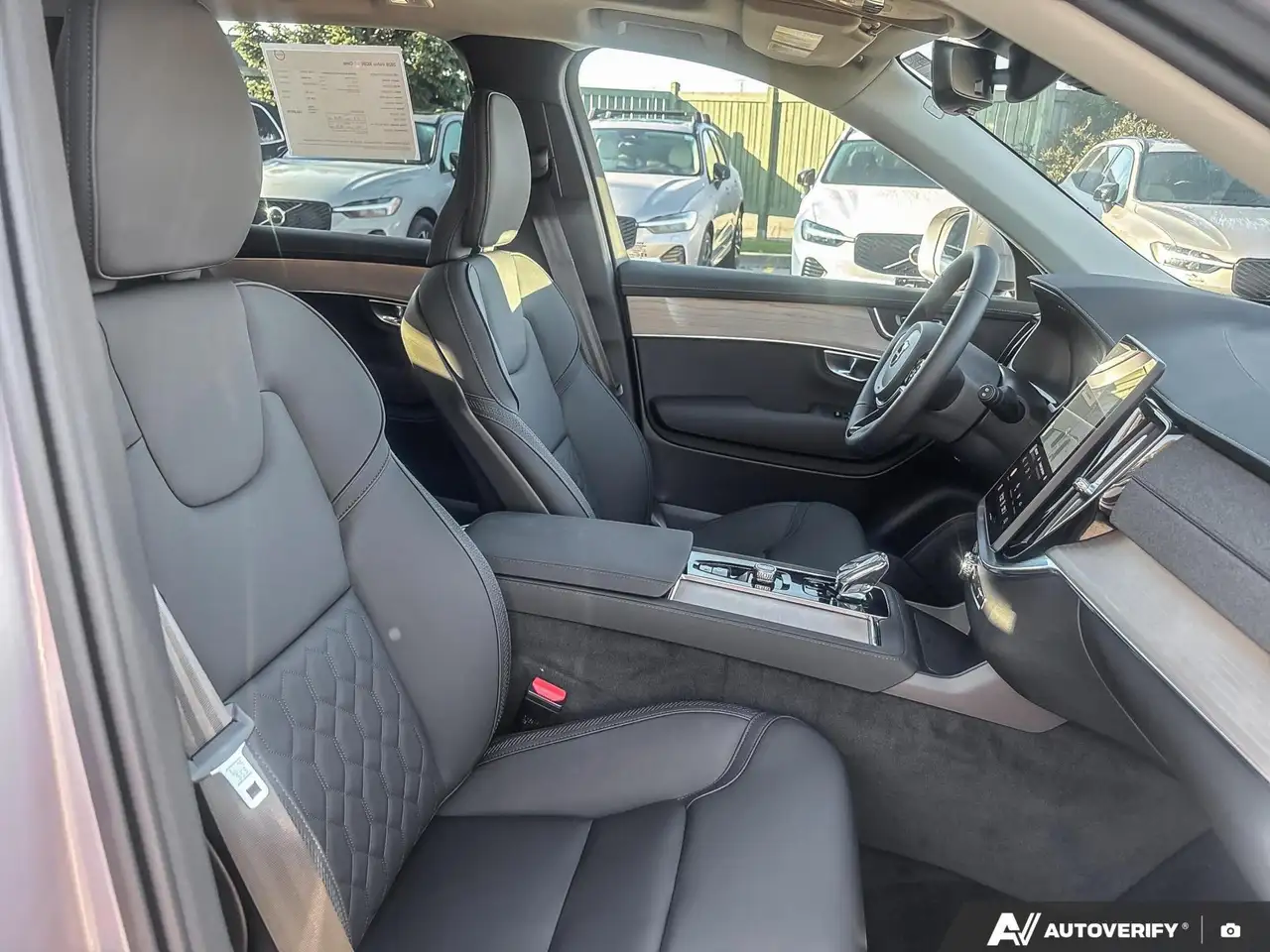 Volvo XC90 снимка Volvo XC90