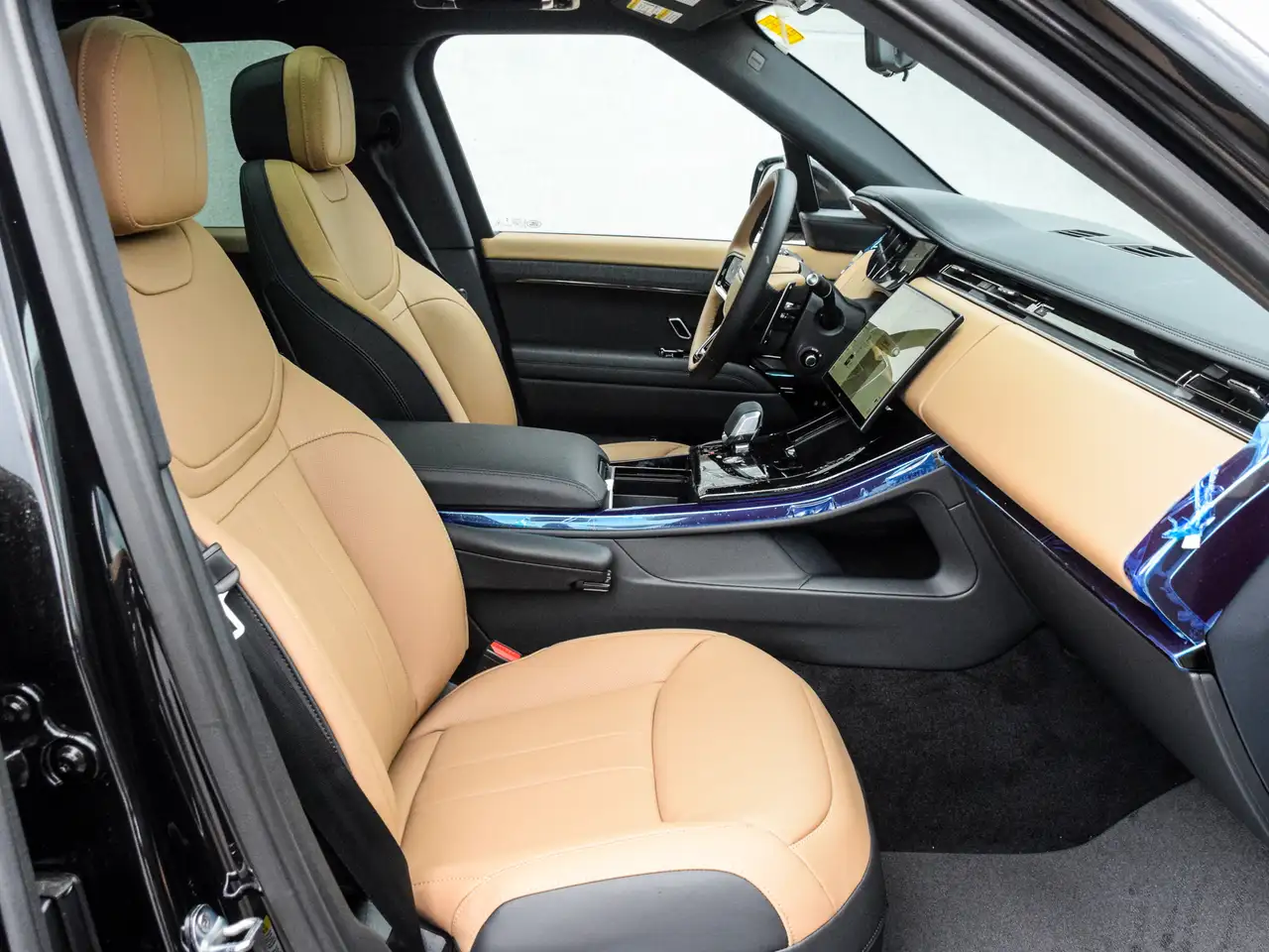 Land Rover Range Rover Sport снимка Land Rover Range Rover Sport