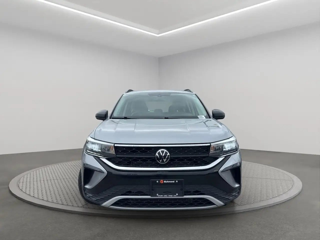 Volkswagen Taos photo Volkswagen Taos