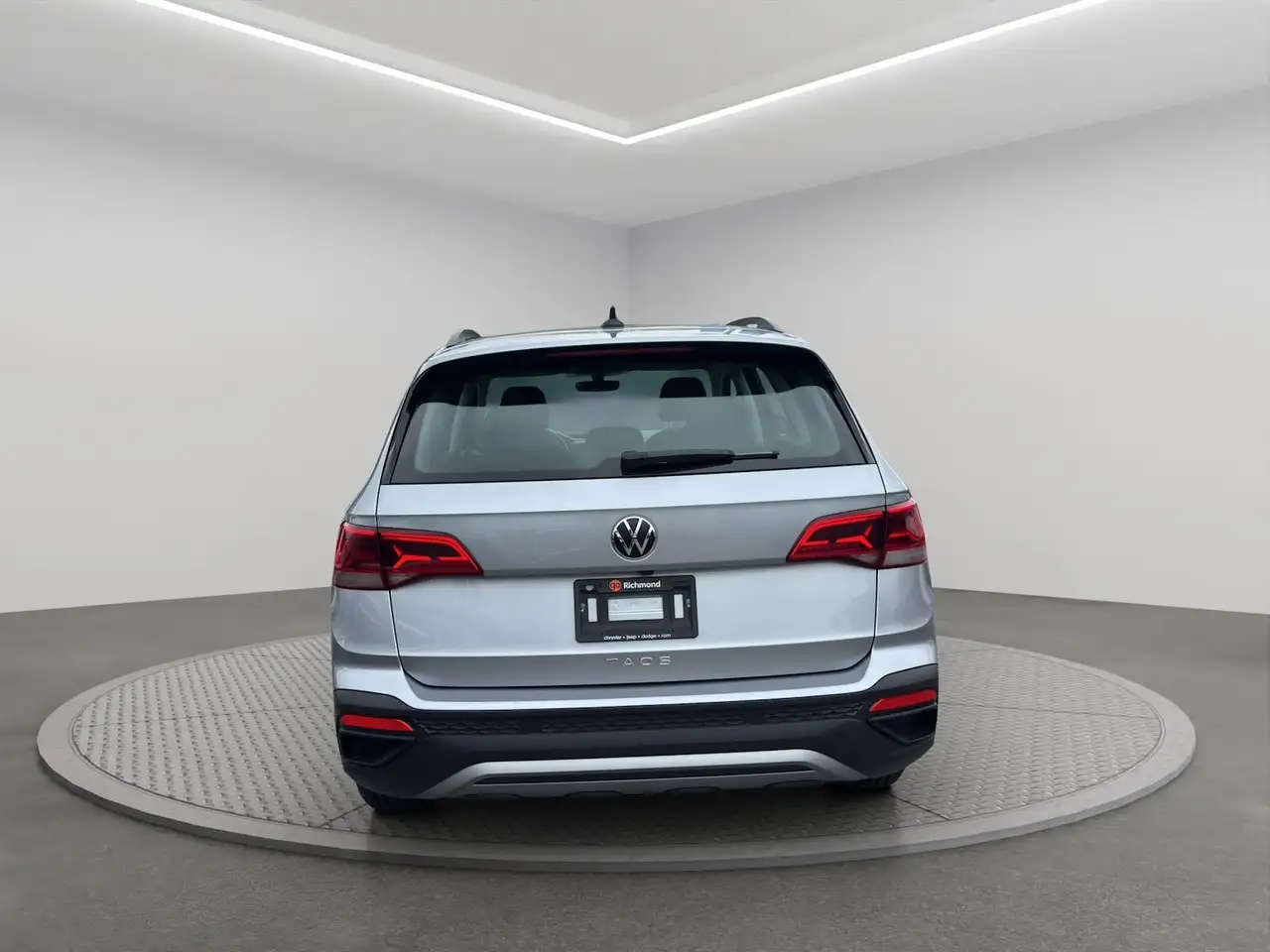 Volkswagen Taos photo Volkswagen Taos