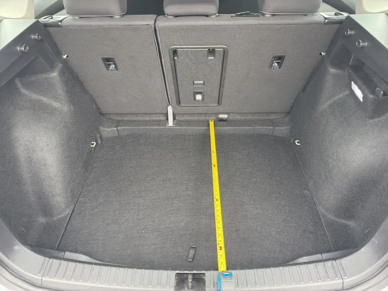Volkswagen Taos photo Volkswagen Taos