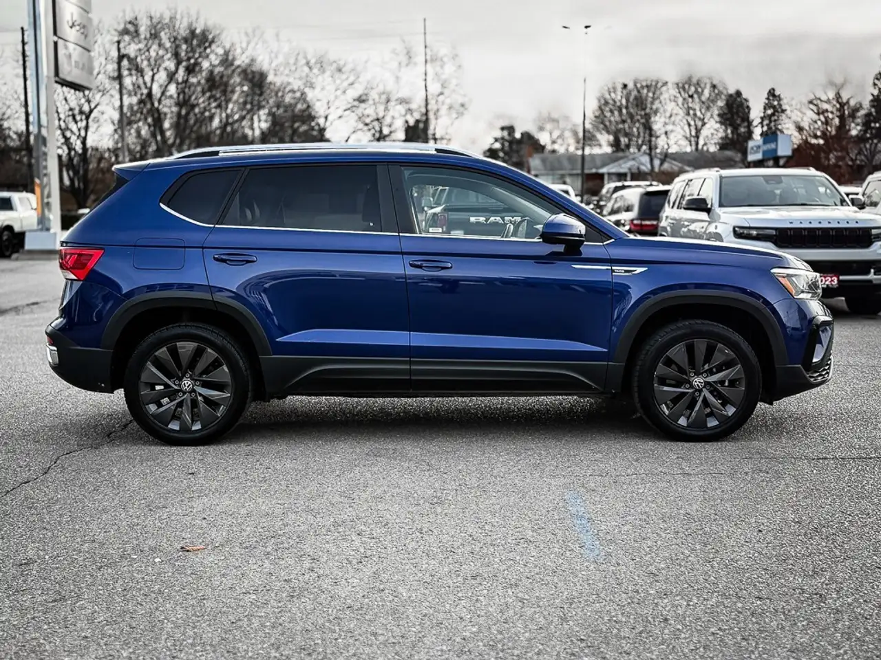 Volkswagen Taos снимка Volkswagen Taos