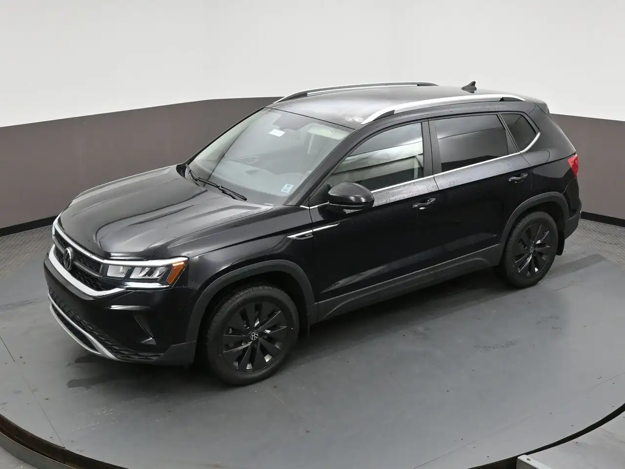 Volkswagen Taos photo Volkswagen Taos