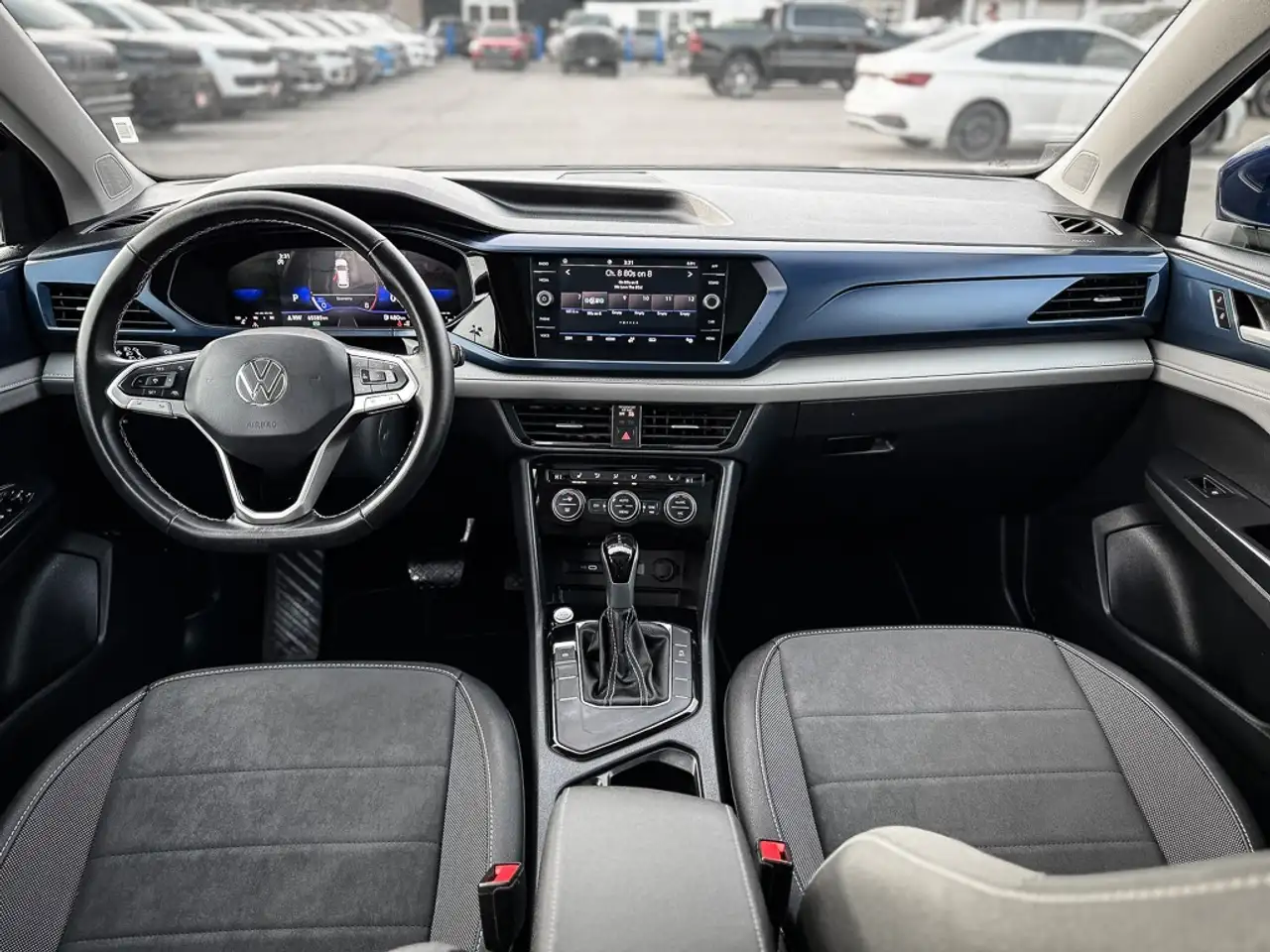 Volkswagen Taos снимка Volkswagen Taos