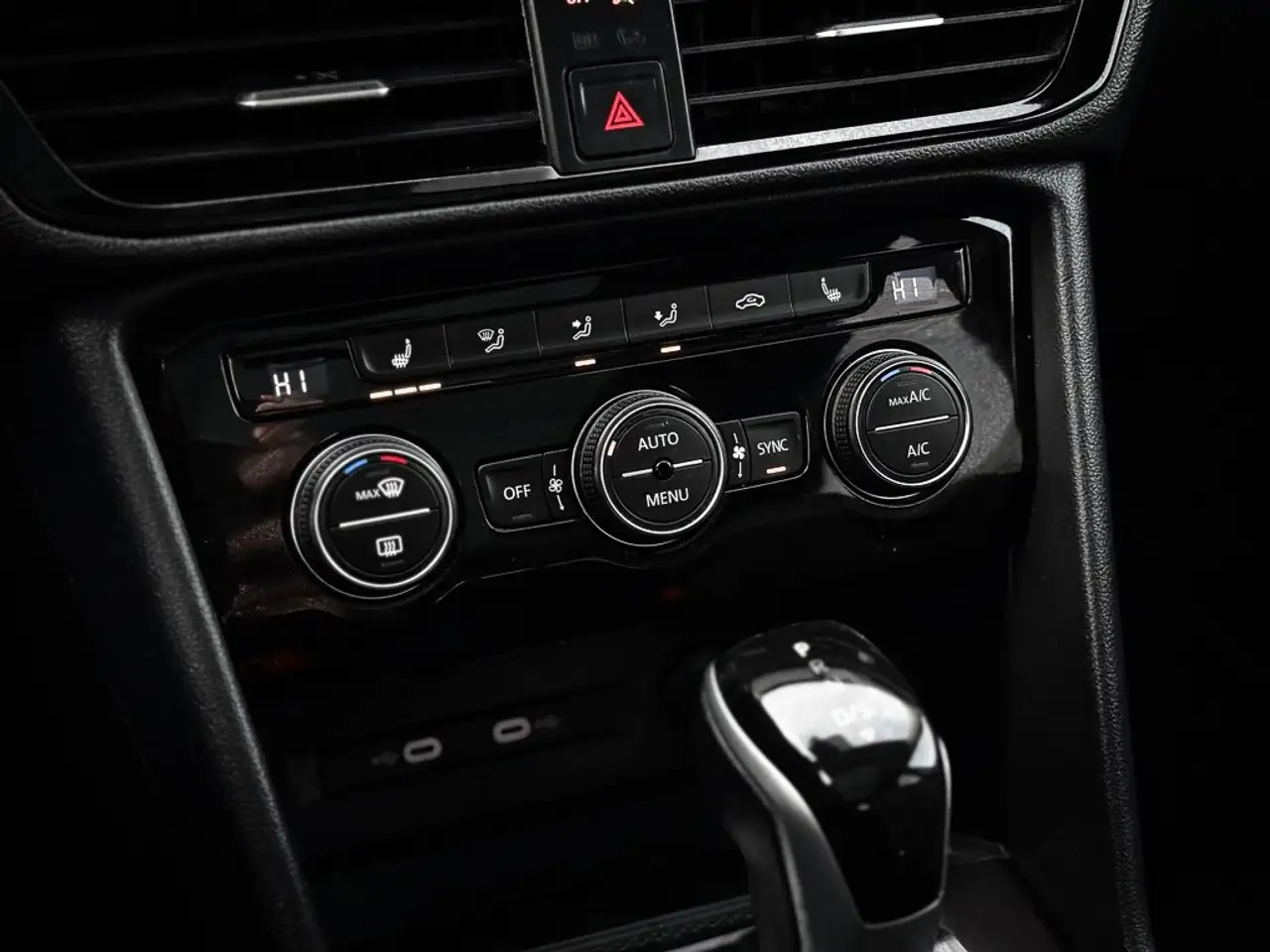 Volkswagen Taos снимка Volkswagen Taos