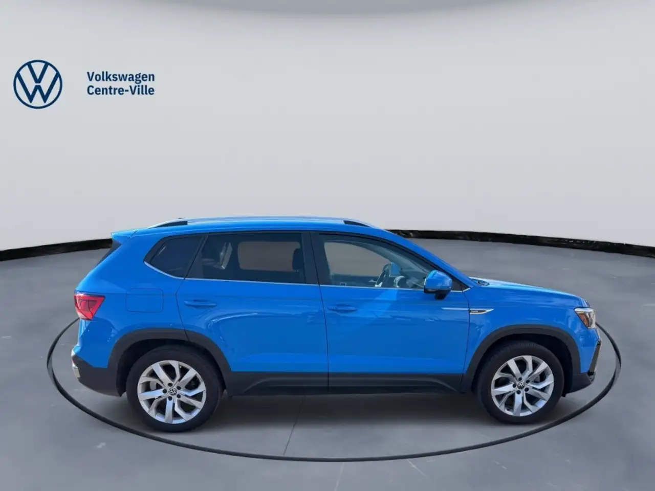 Volkswagen Taos photo Volkswagen Taos