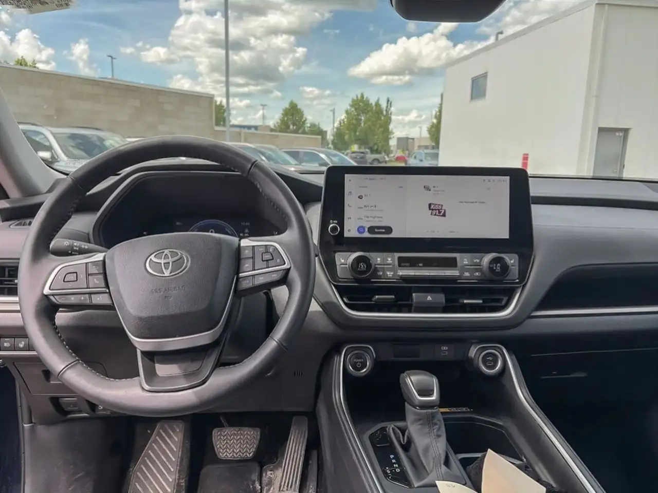Toyota Grand Highlander fotografie Toyota Grand Highlander