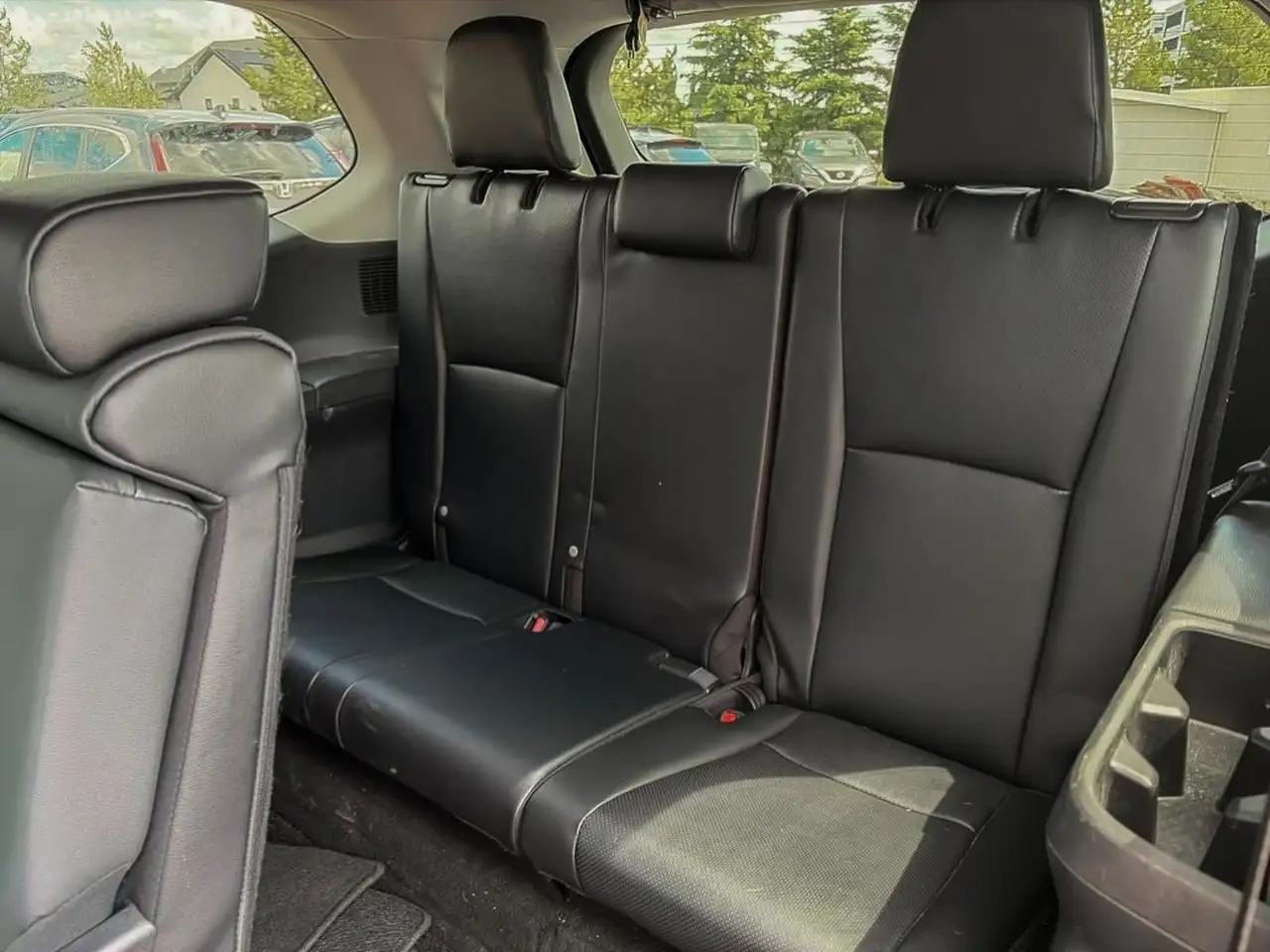 Toyota Grand Highlander fotografie Toyota Grand Highlander