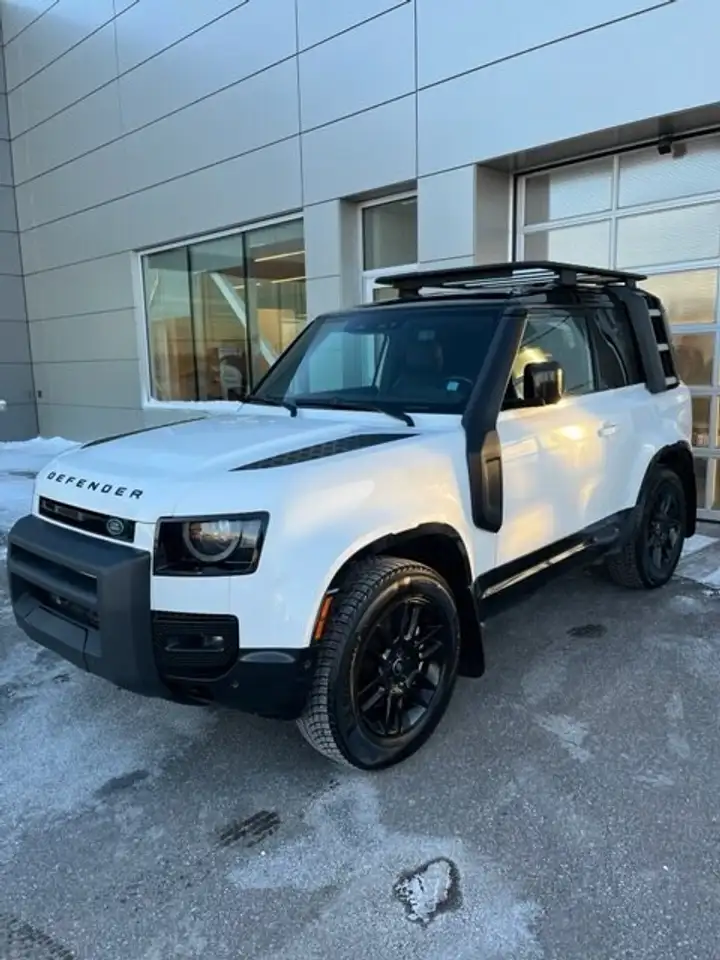 2023 Land Rover Defender