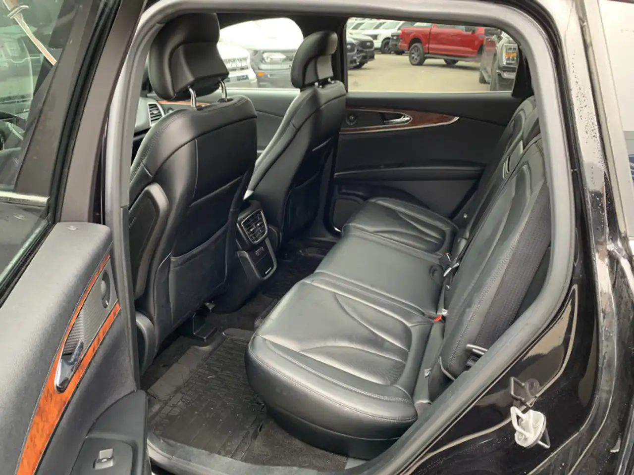 Lincoln Nautilus снимка Lincoln Nautilus