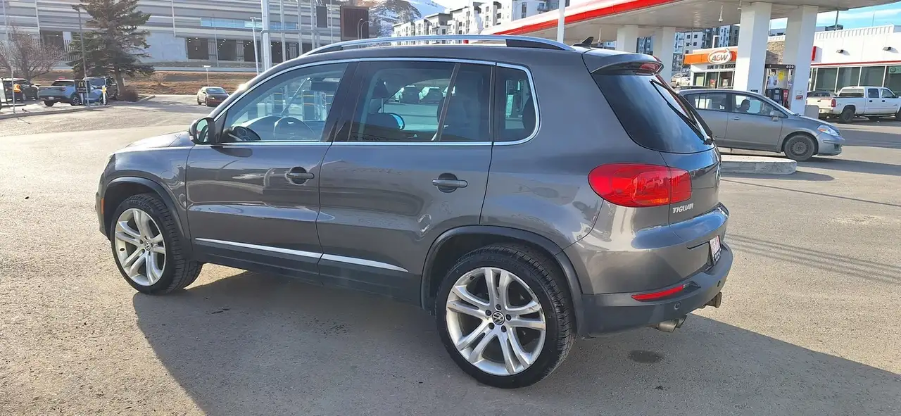 Volkswagen Tiguan photo Volkswagen Tiguan