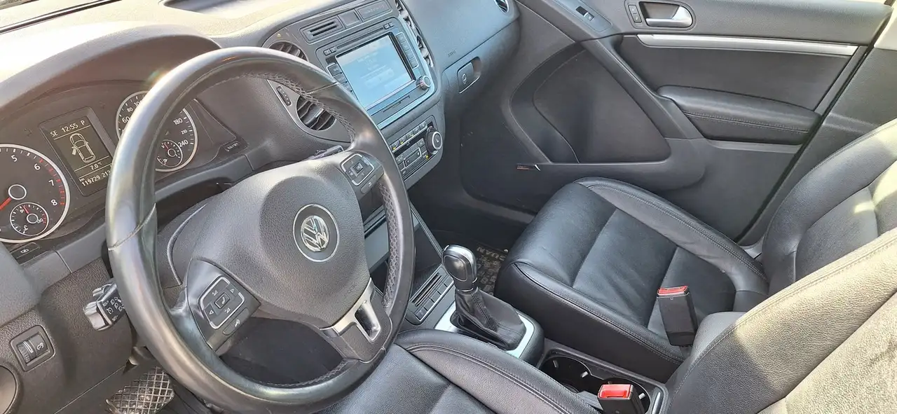 Volkswagen Tiguan photo Volkswagen Tiguan