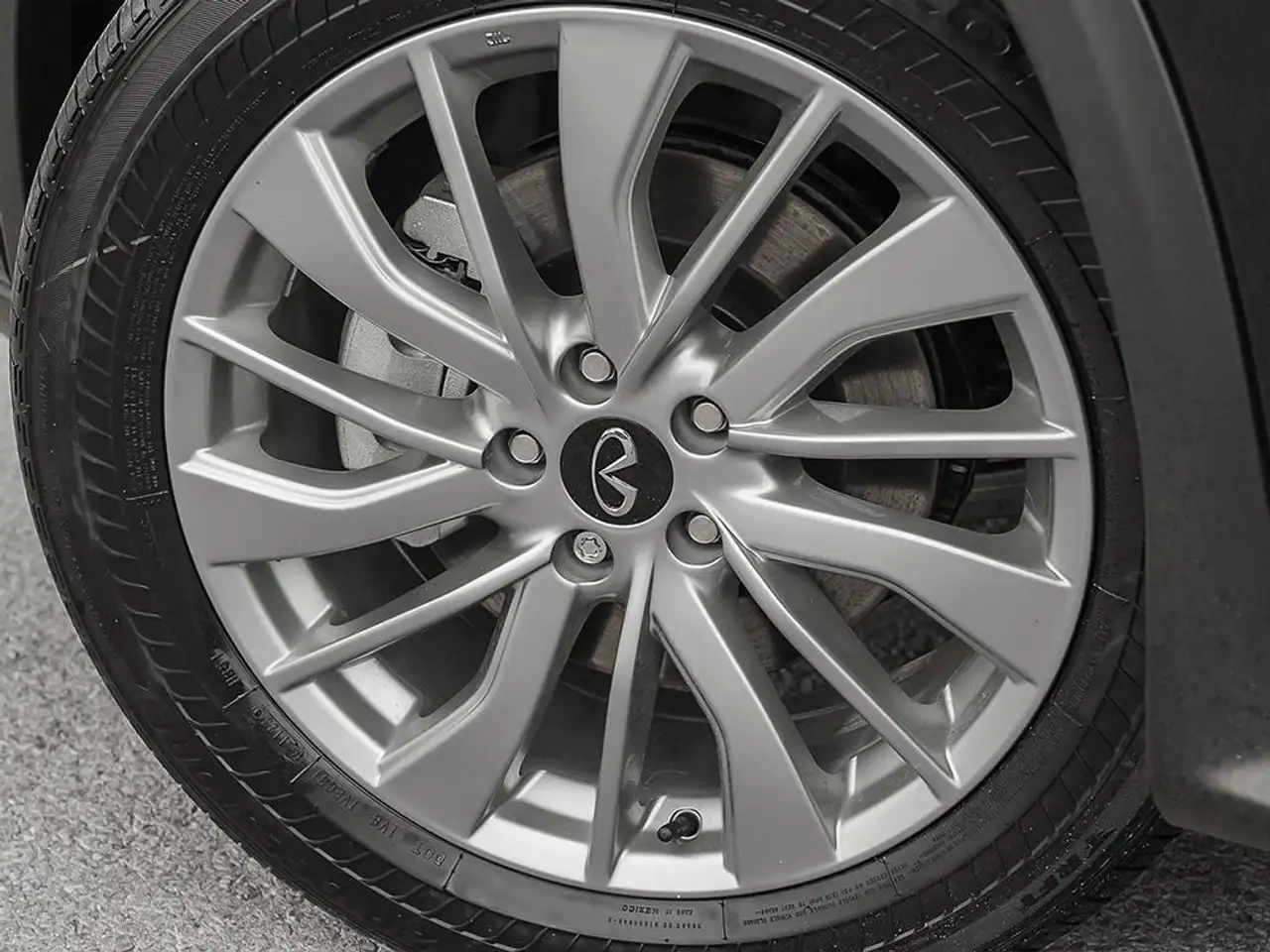 Infiniti QX50 снимка Infiniti QX50