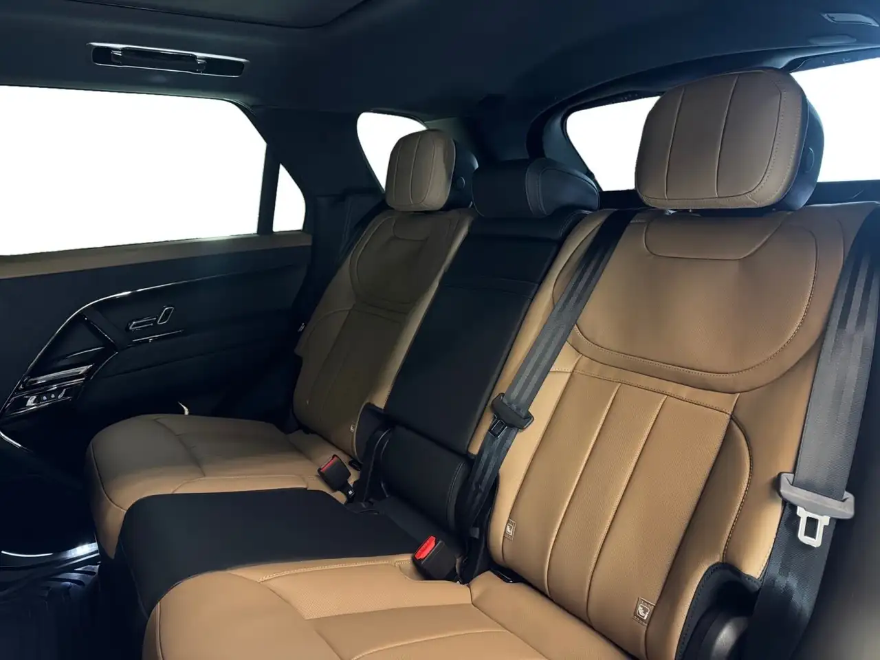 Land Rover Range Rover Sport снимка Land Rover Range Rover Sport