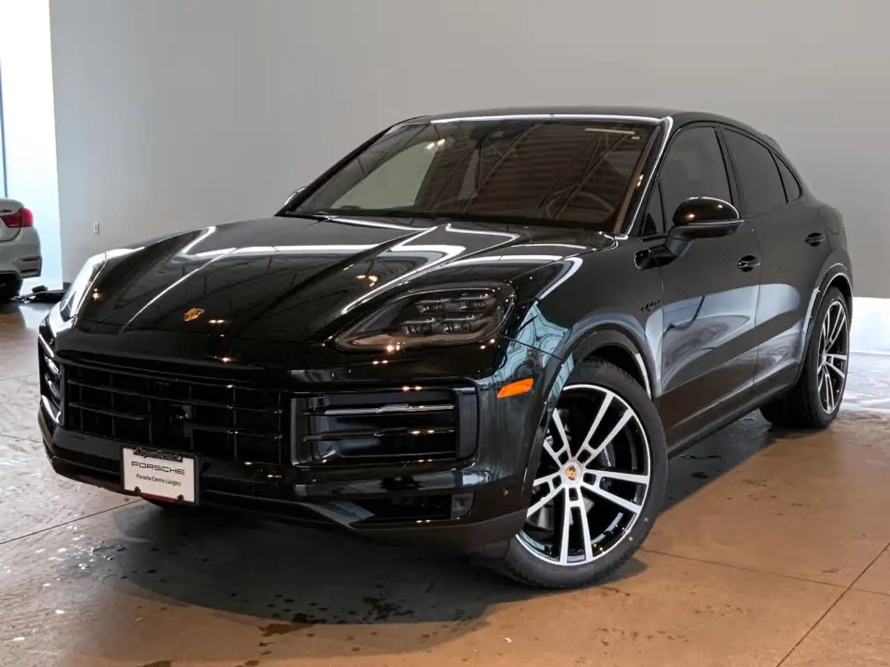 Porsche Cayenne photo Porsche Cayenne