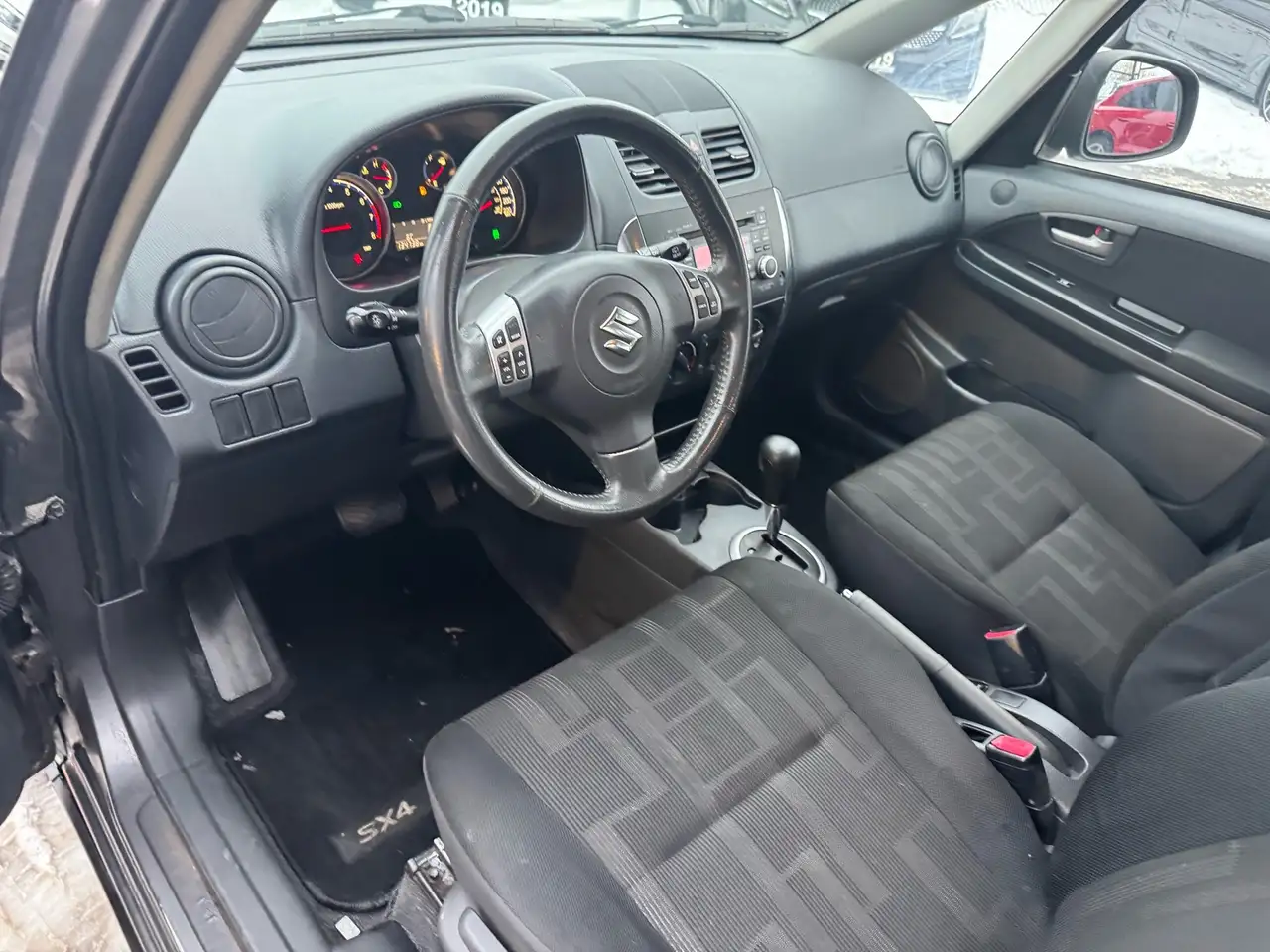 Suzuki SX4 fotografie Suzuki SX4