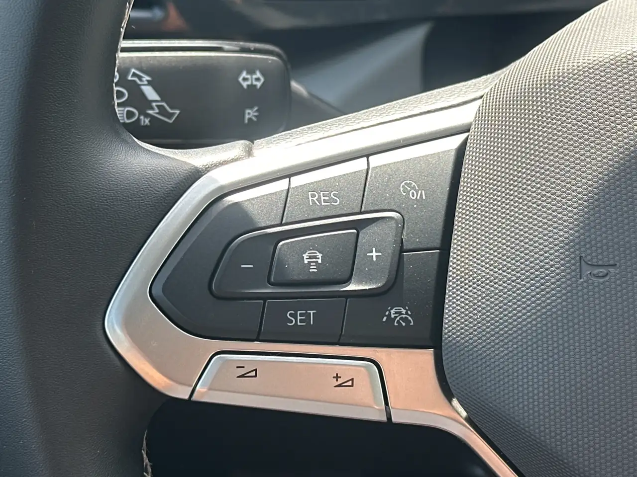 Volkswagen Taos снимка Volkswagen Taos
