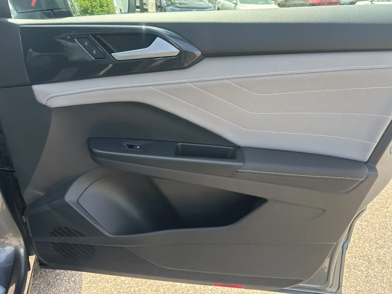 Volkswagen Taos снимка Volkswagen Taos