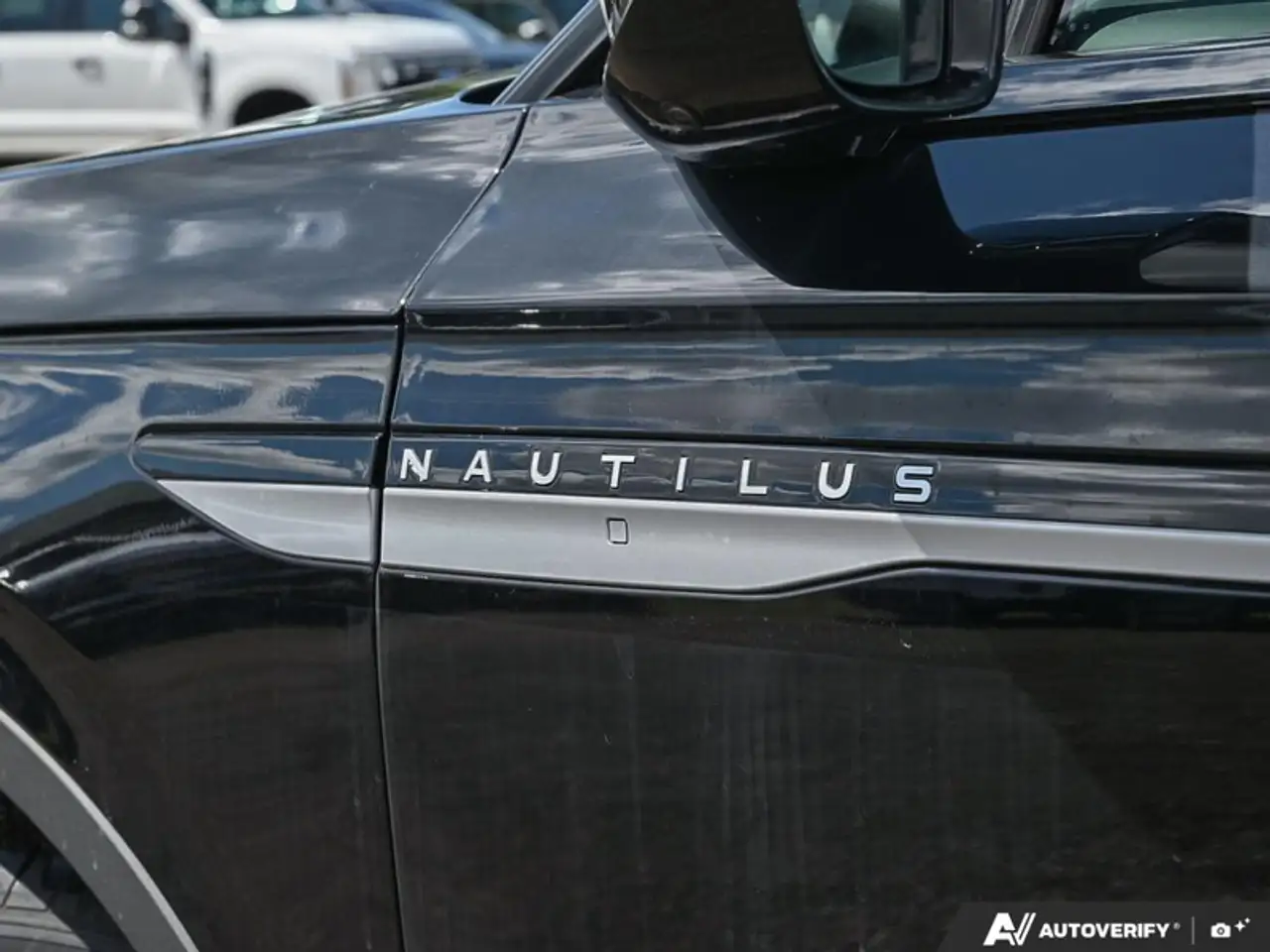 Lincoln Nautilus снимка Lincoln Nautilus