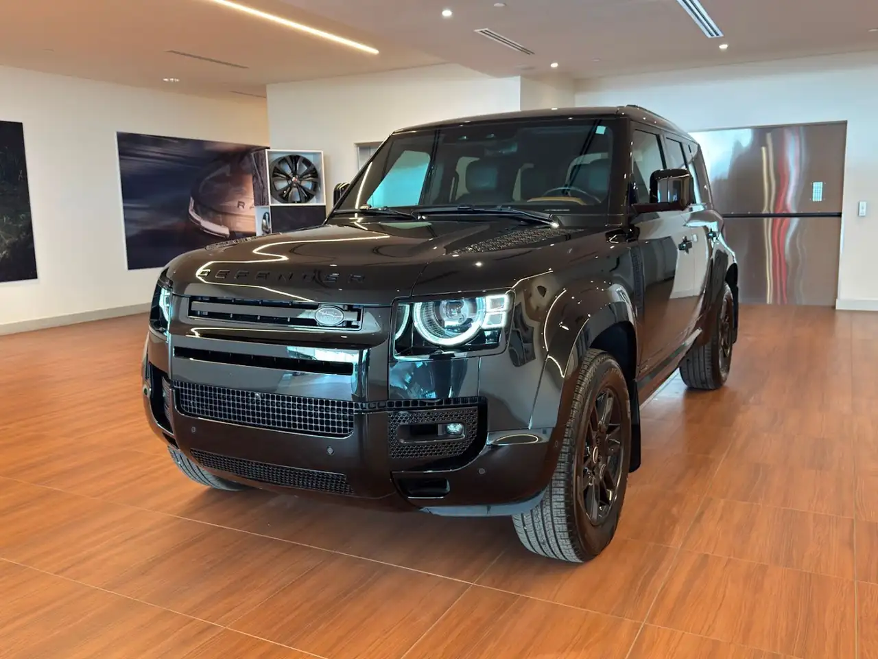 2023 Land Rover Defender