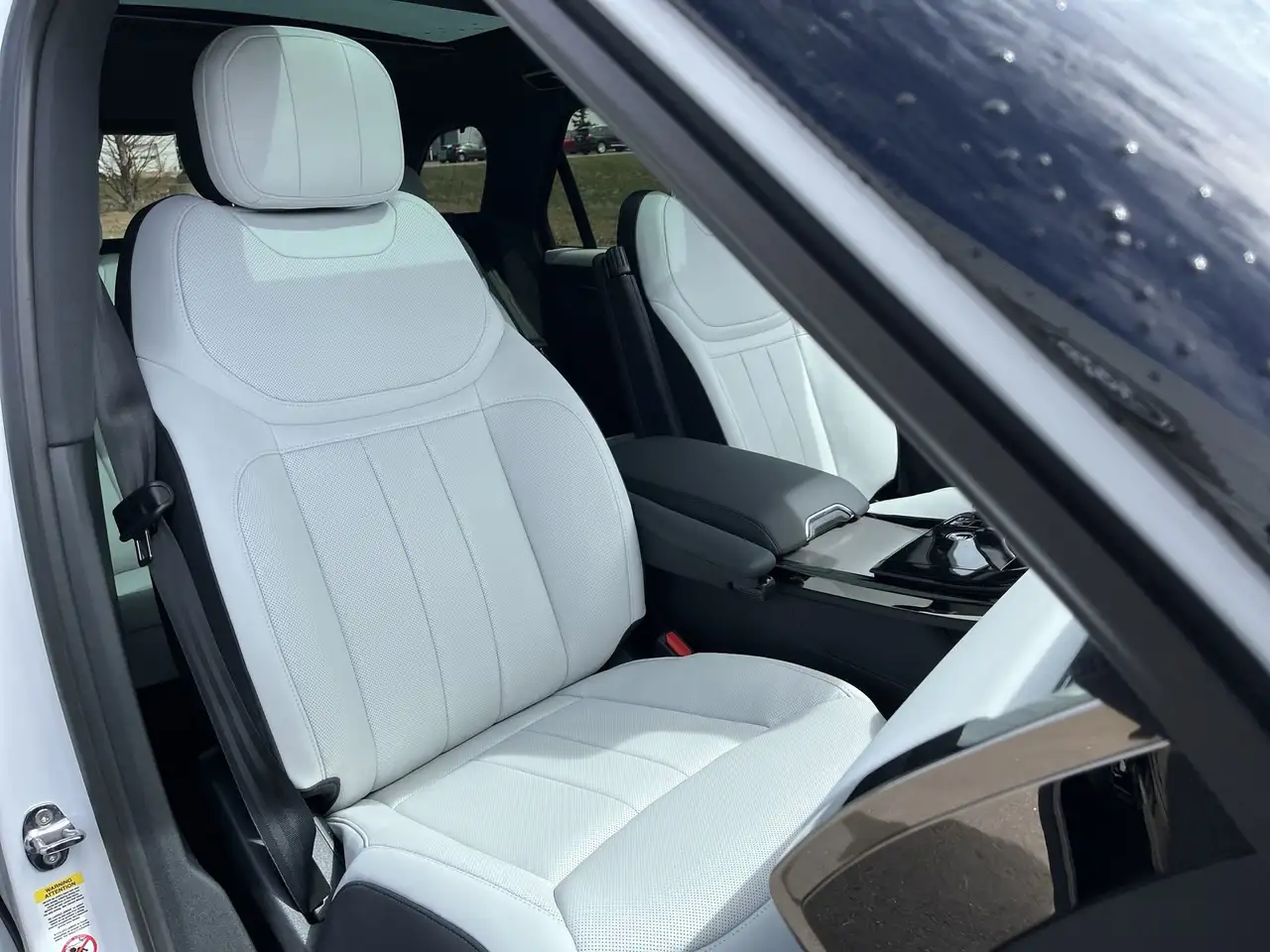 Land Rover Range Rover Sport снимка Land Rover Range Rover Sport