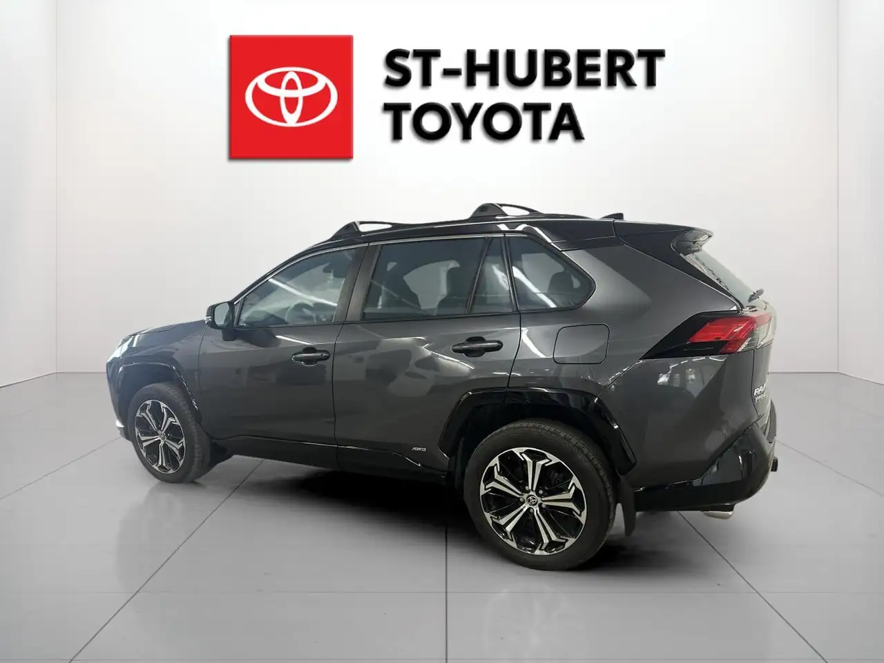 Toyota RAV 4 Prime снимка Toyota RAV 4 Prime