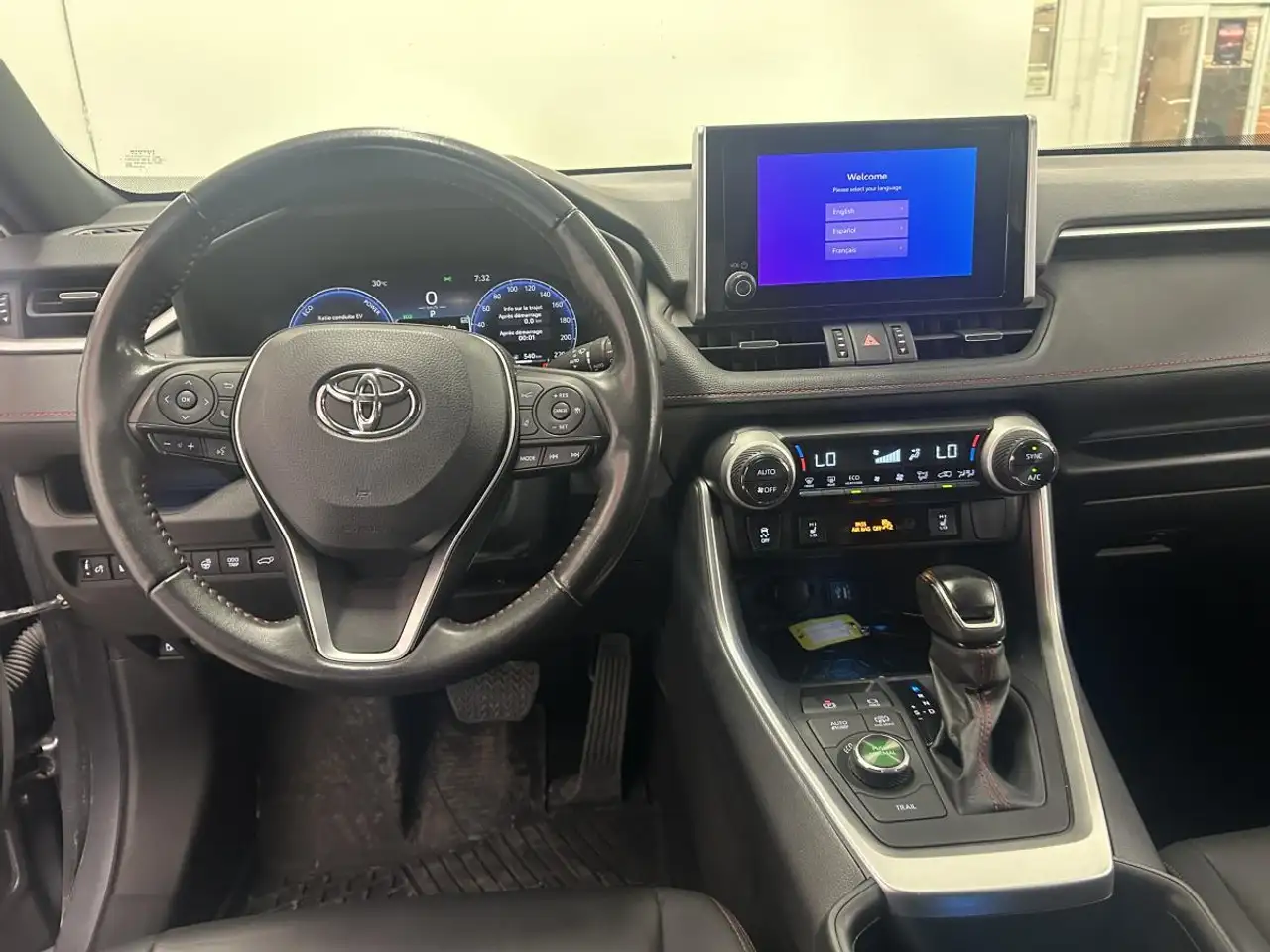 Toyota RAV 4 Prime снимка Toyota RAV 4 Prime