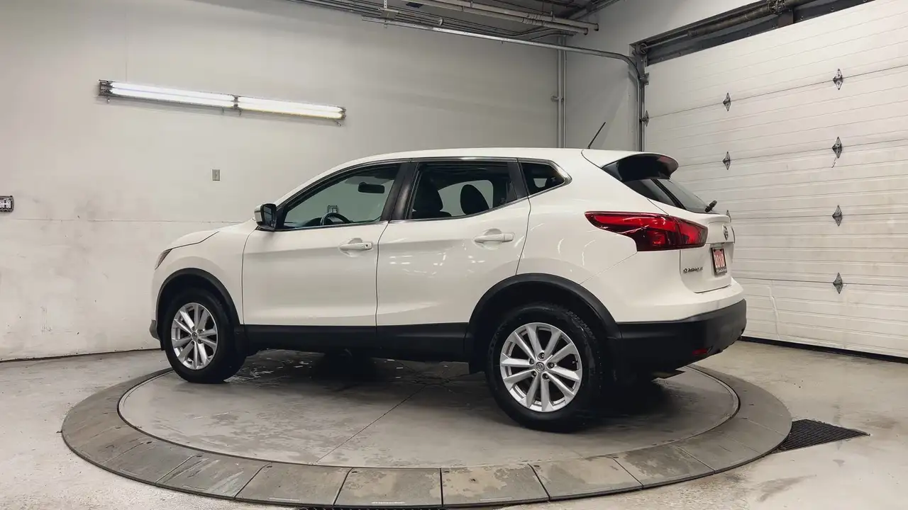 Nissan Qashqai photo Nissan Qashqai