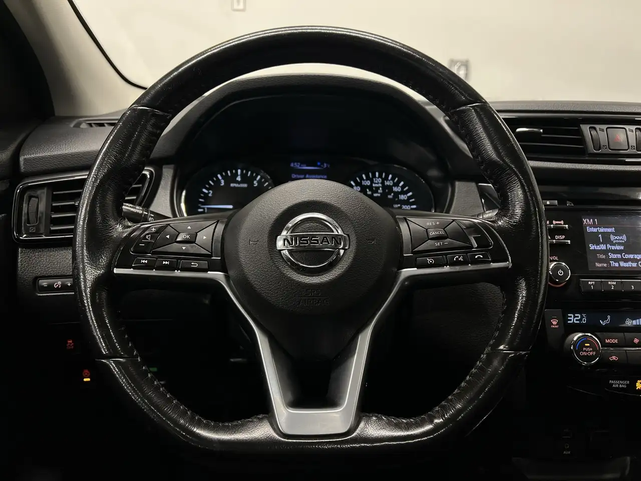 Nissan Qashqai photo Nissan Qashqai