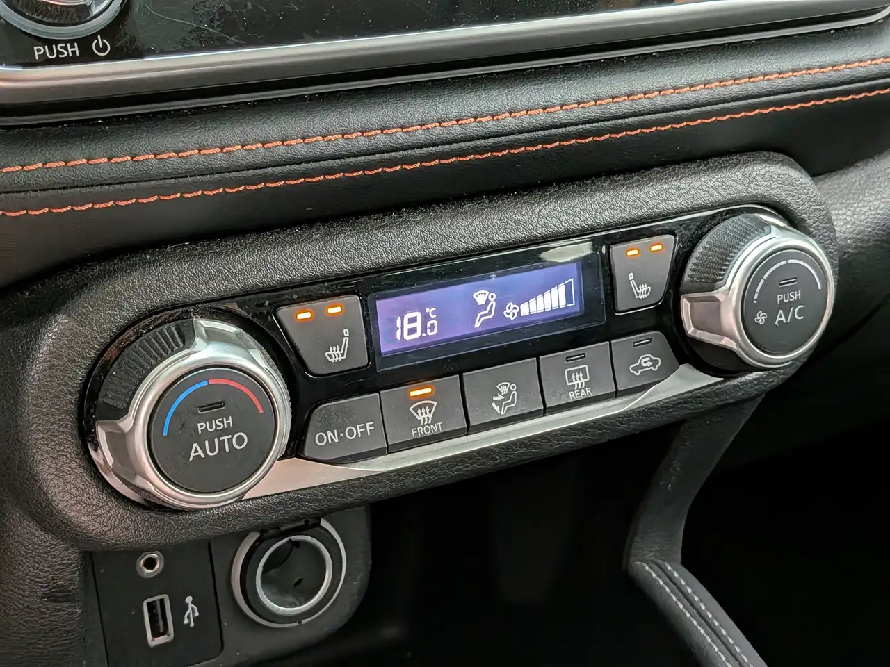 Nissan Kicks photo Nissan Kicks