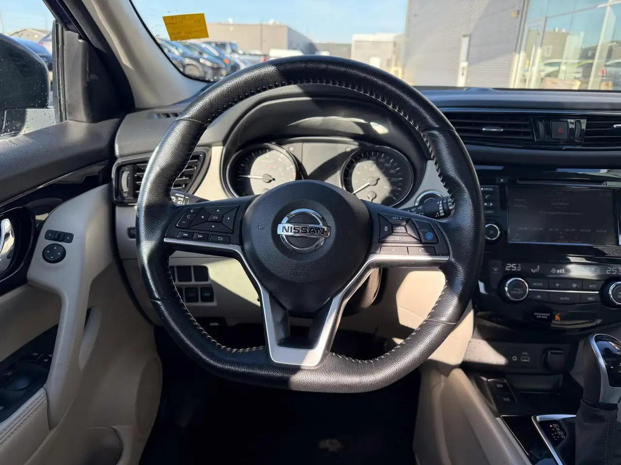 Nissan Qashqai fotografie Nissan Qashqai