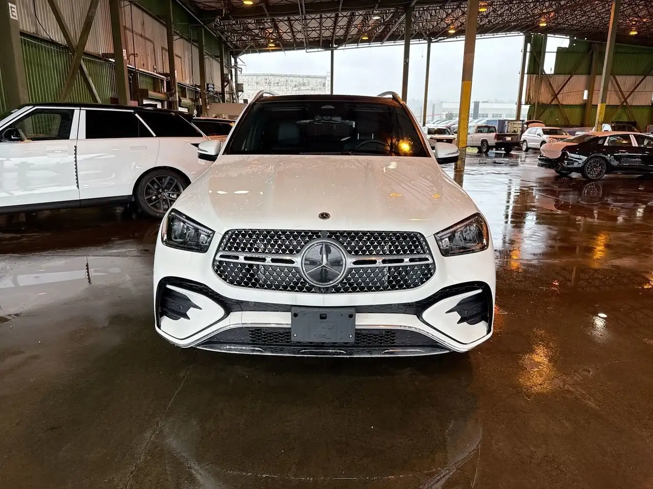 Mercedes-Benz GLE снимка Mercedes-Benz GLE