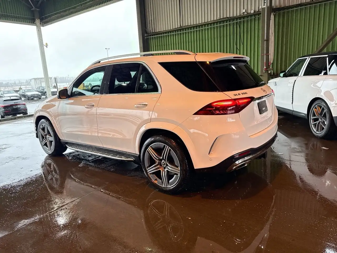 Mercedes-Benz GLE снимка Mercedes-Benz GLE