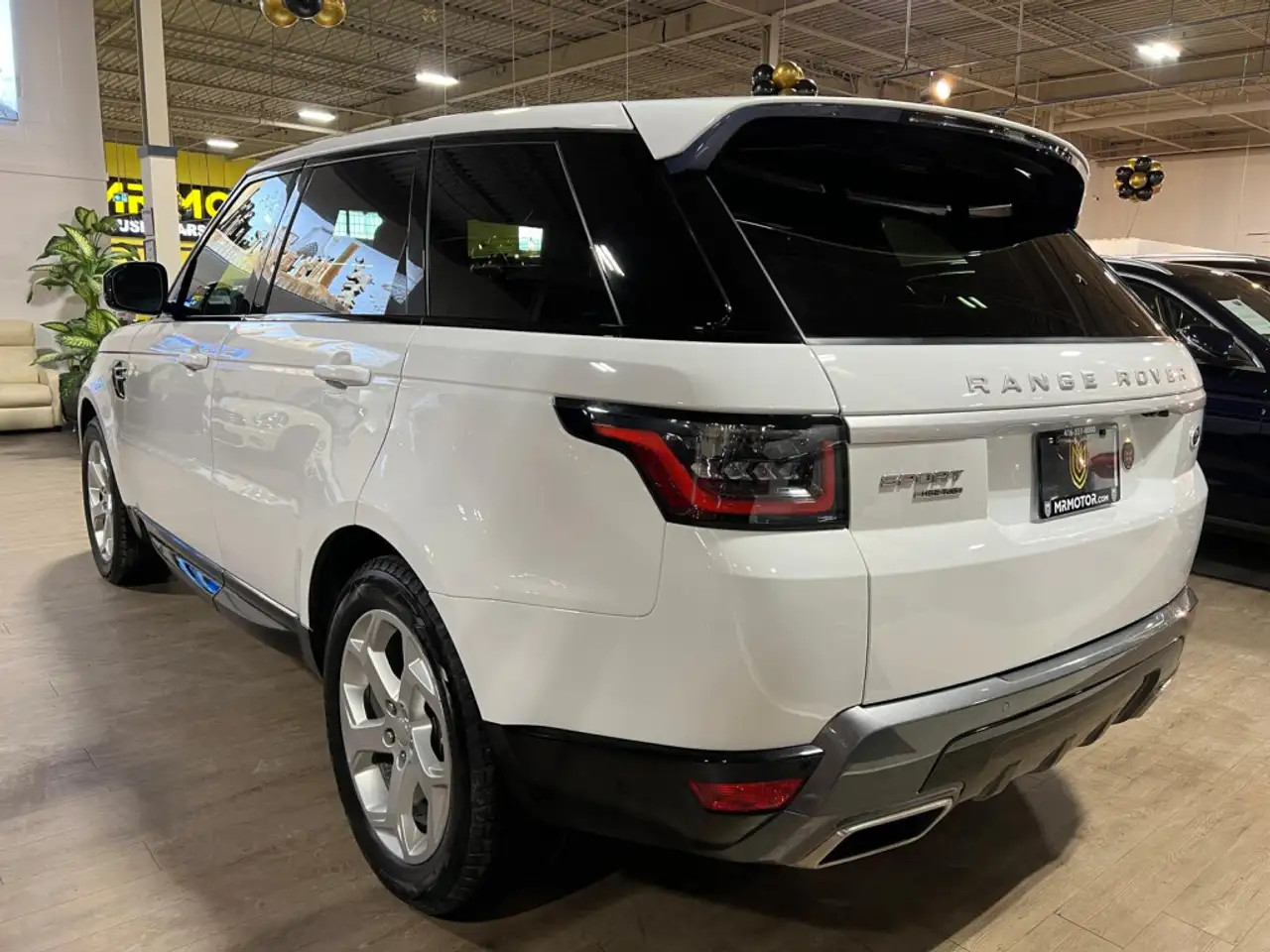 Land Rover Range Rover Sport снимка Land Rover Range Rover Sport