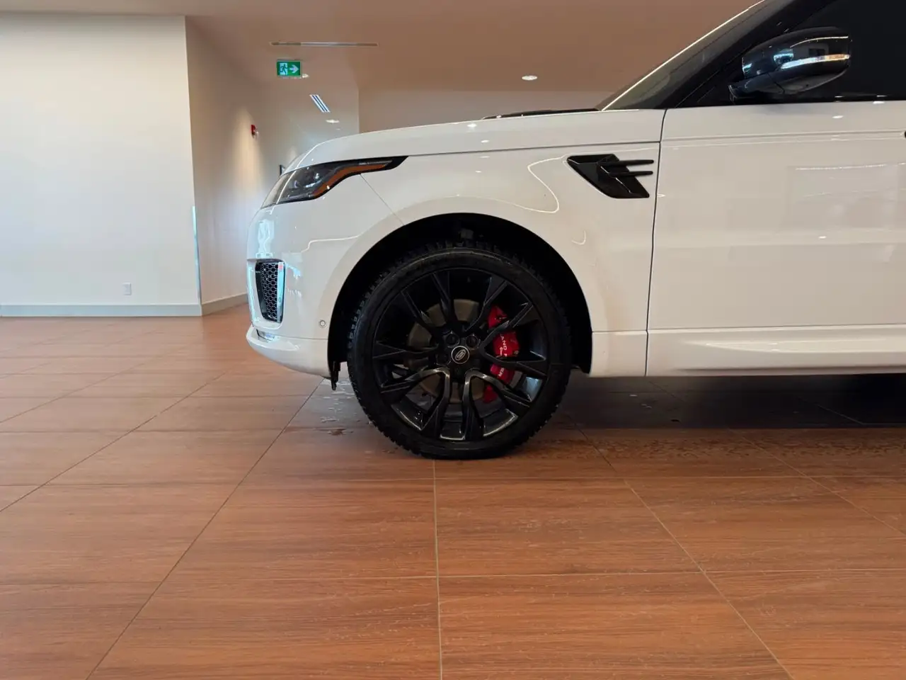 Land Rover Range Rover Sport photo Land Rover Range Rover Sport