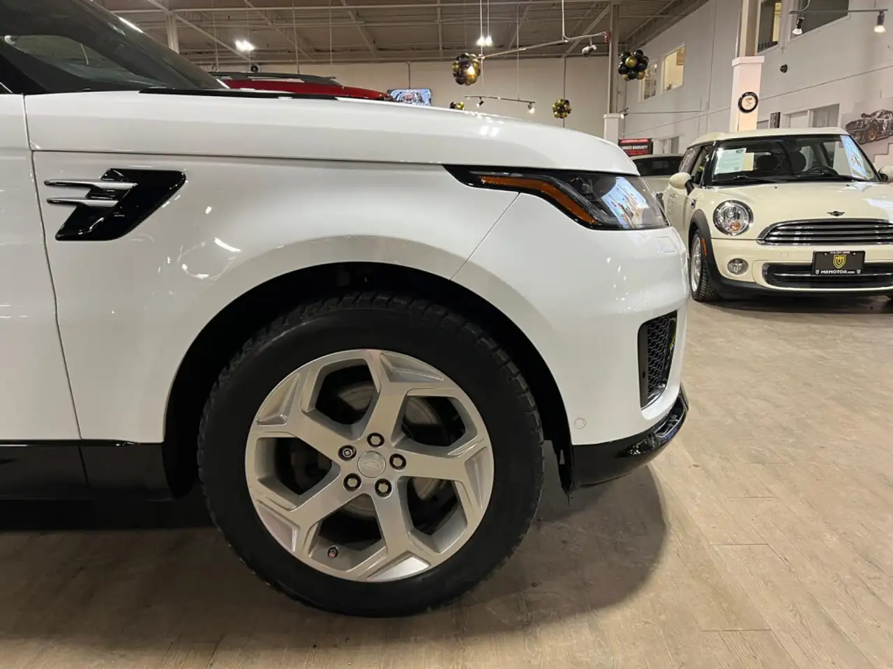 Land Rover Range Rover Sport снимка Land Rover Range Rover Sport