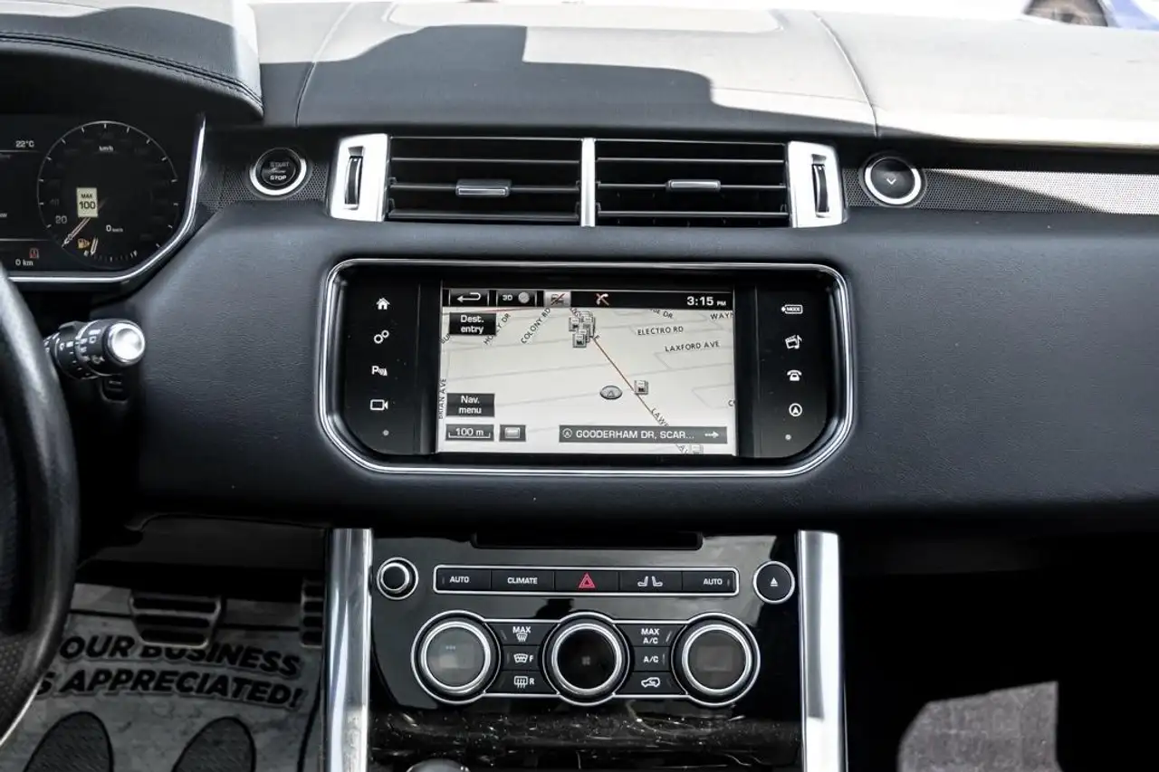 Land Rover Range Rover Sport снимка Land Rover Range Rover Sport