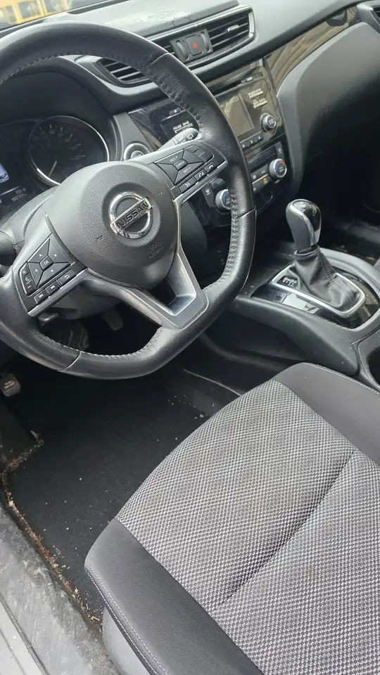 Nissan Qashqai photo Nissan Qashqai