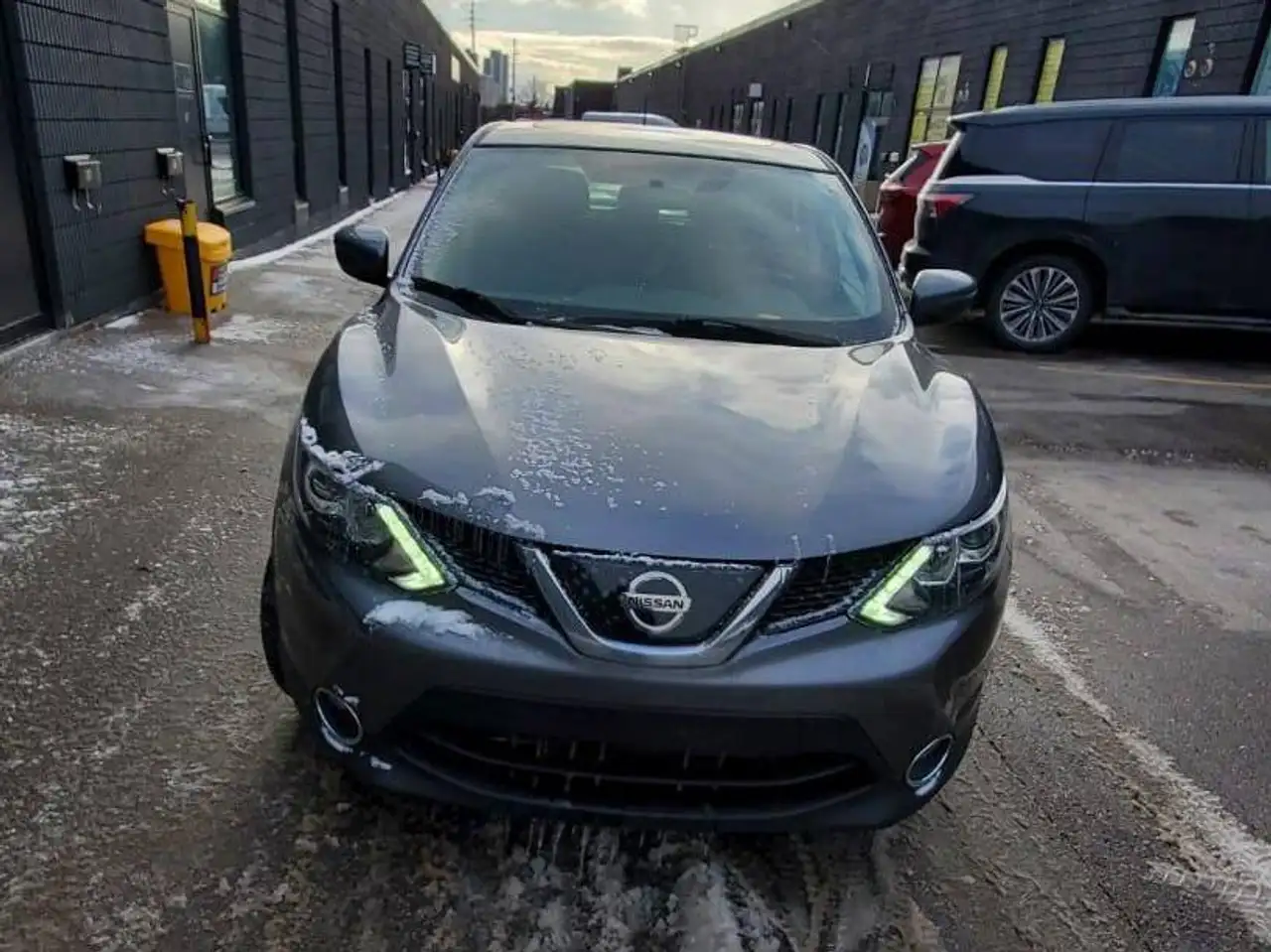 Nissan Qashqai photo Nissan Qashqai