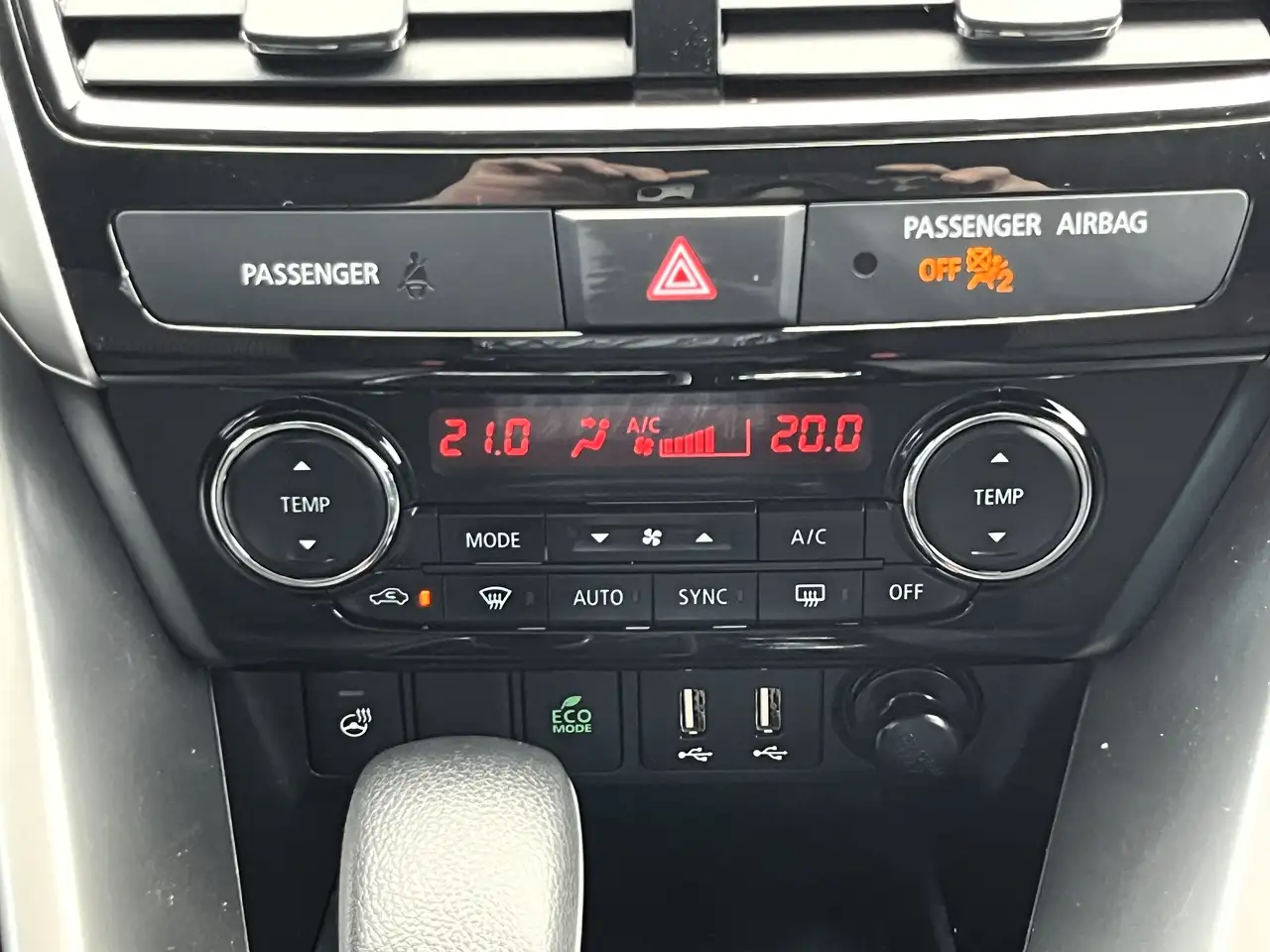 Mitsubishi Eclipse Cross photo Mitsubishi Eclipse Cross
