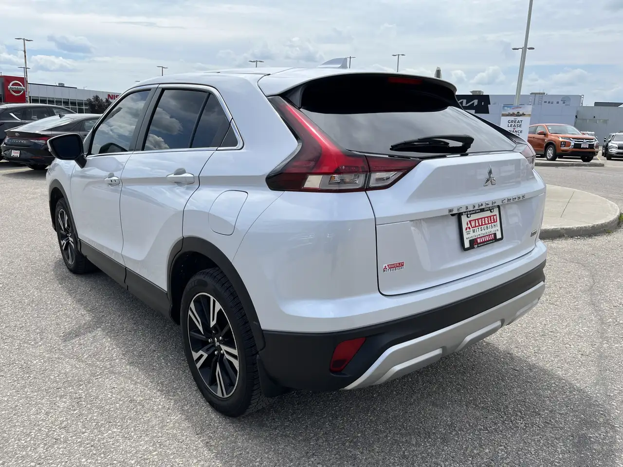 Mitsubishi Eclipse Cross photo Mitsubishi Eclipse Cross