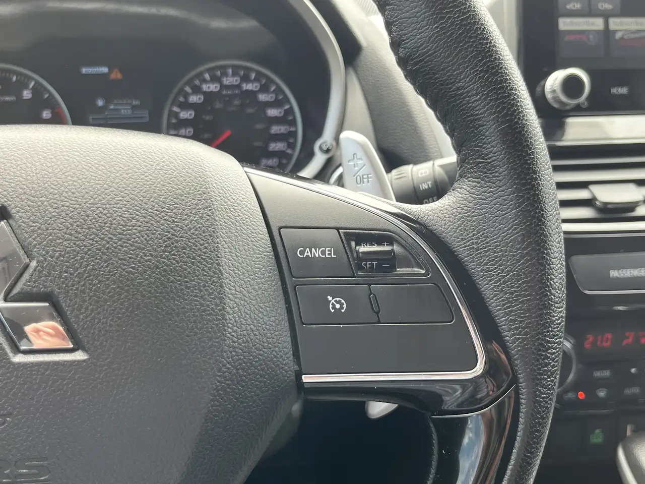 Mitsubishi Eclipse Cross photo Mitsubishi Eclipse Cross